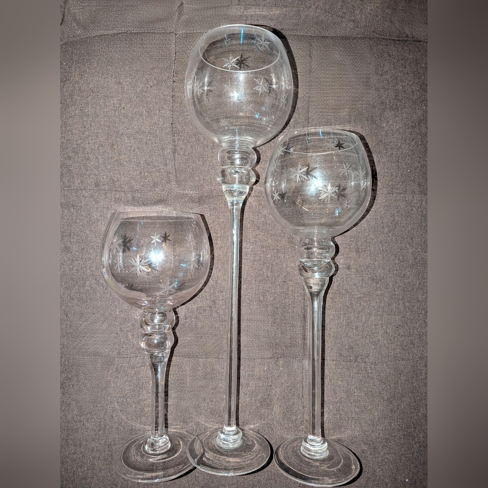 Elegant Star Etched Glass Candle Holder Set